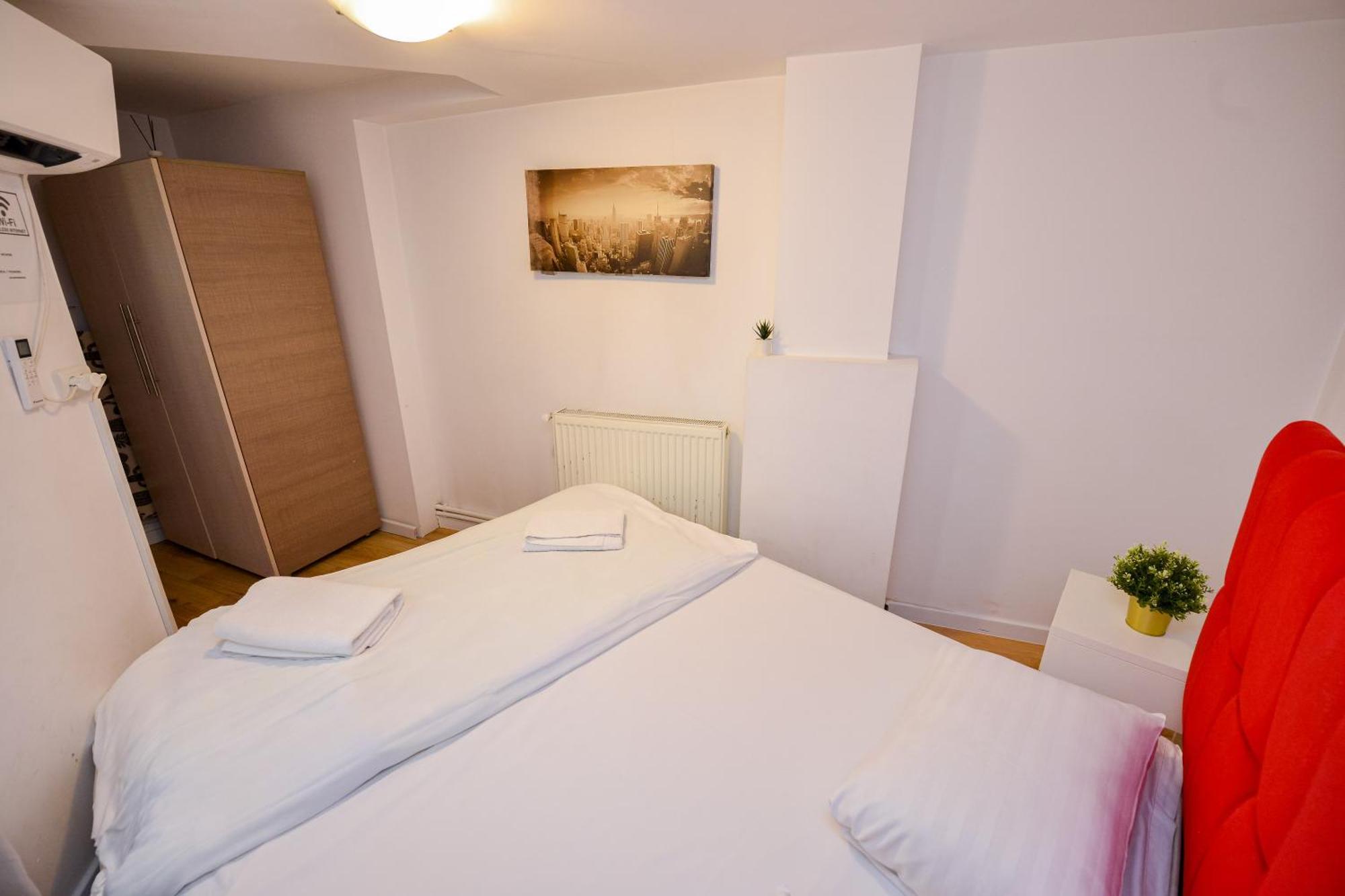Ideal Accommodation City Center Бухарест Экстерьер фото