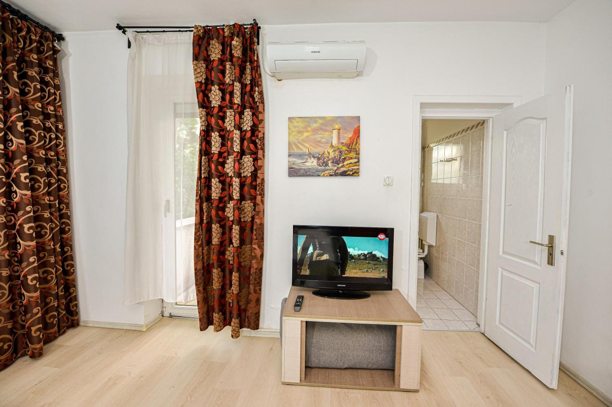 Ideal Accommodation City Center Бухарест Экстерьер фото